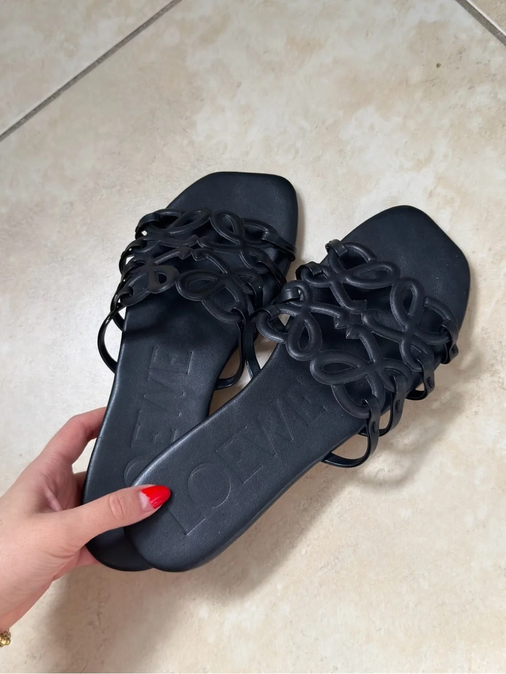 Loew* Black Womens Slide Sandals